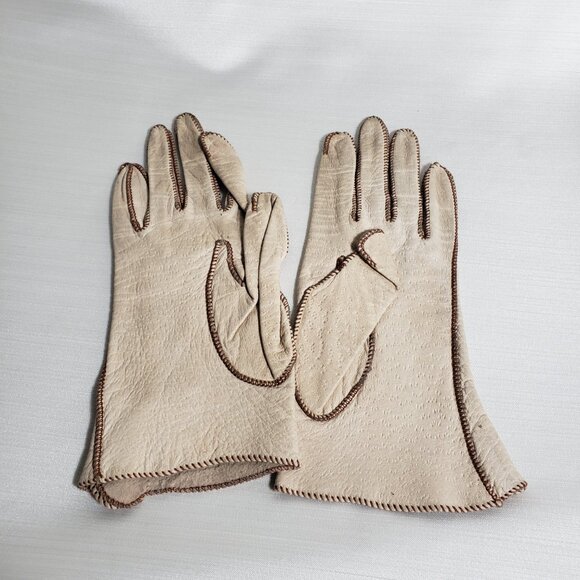 Vintage Leather Driving Gloves Beige with Brown Stitching Small Leather Driving - Picture 5 of 6